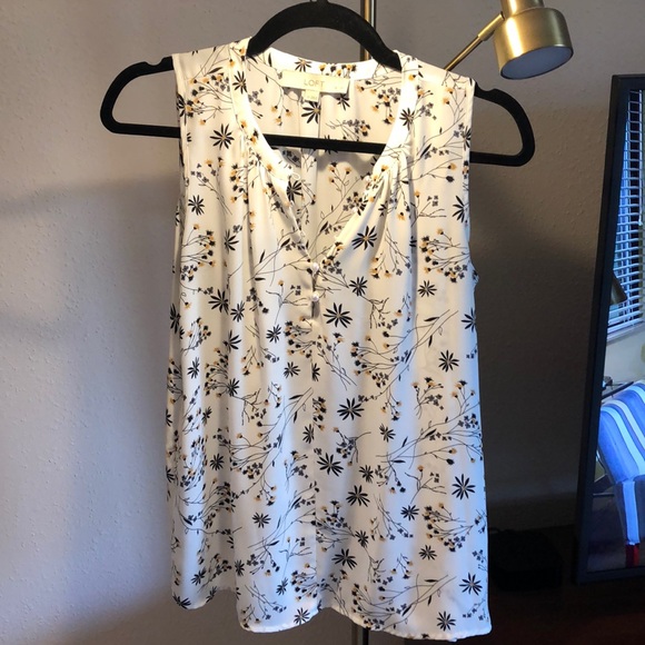 LOFT Tops - Loft sleeveless blouse with faux pearl buttons